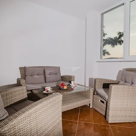 Carobni Pogled Villa