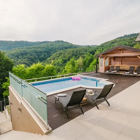 Carobni Pogled Villa